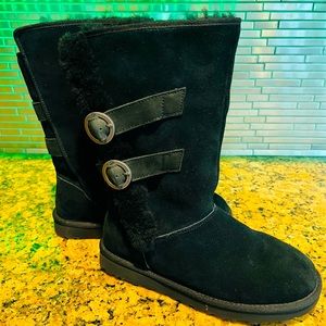 UGGS for women black size 9 never used. No tags, no box.
